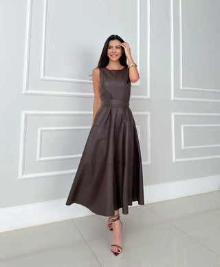 Merel Sleeveless Midi Dress
