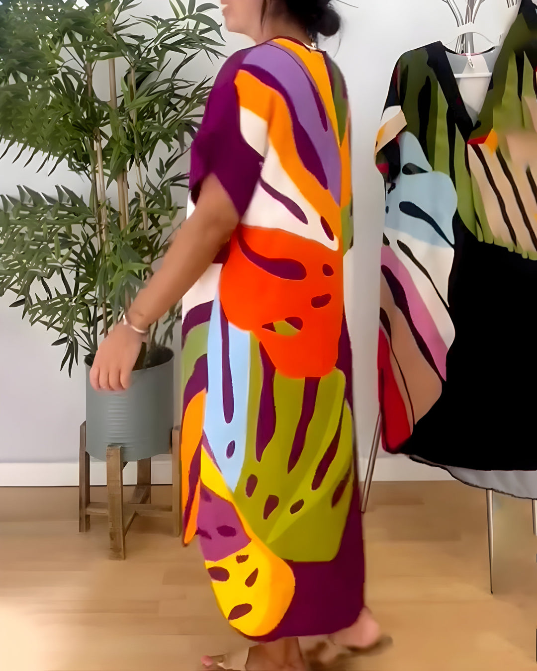 Roos Colorful Leaf Print Dress