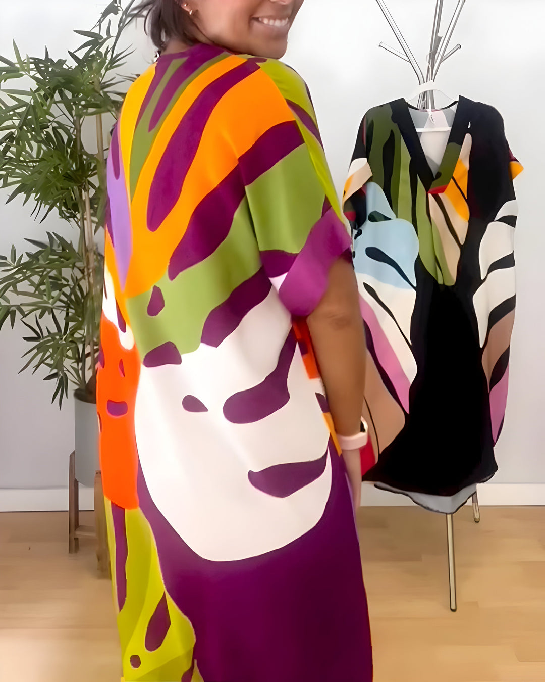 Roos Colorful Leaf Print Dress