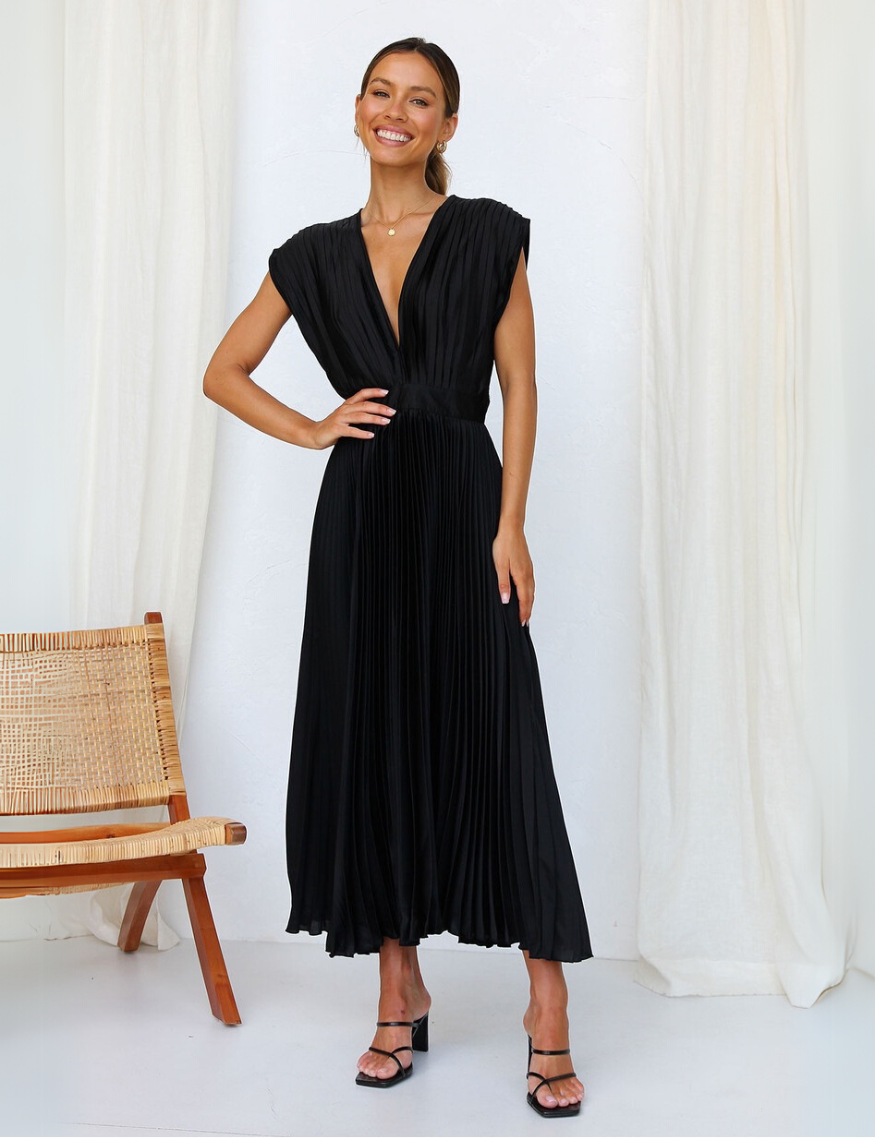 Marisol Elegant Pleated Dress