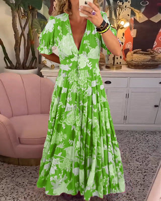Catrisa Floral V-Neck Dress with Pockets