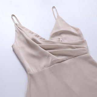 Robe Carina élégante sans bretelles