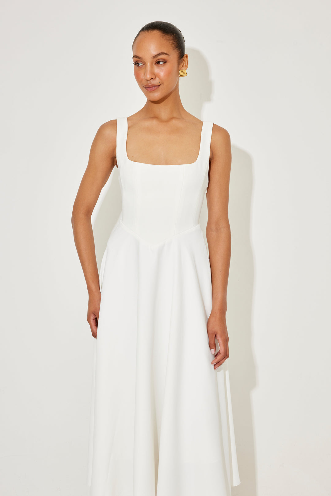 Amelia Timeless Flowing Midi Dress