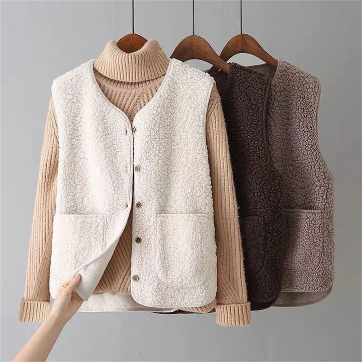 Faye Classic Rustic Vest