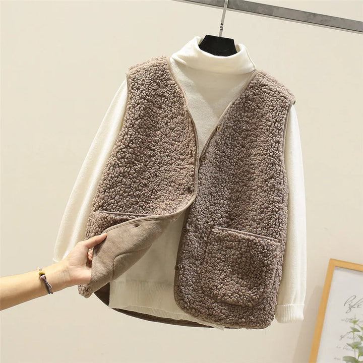 Faye Classic Rustic Vest