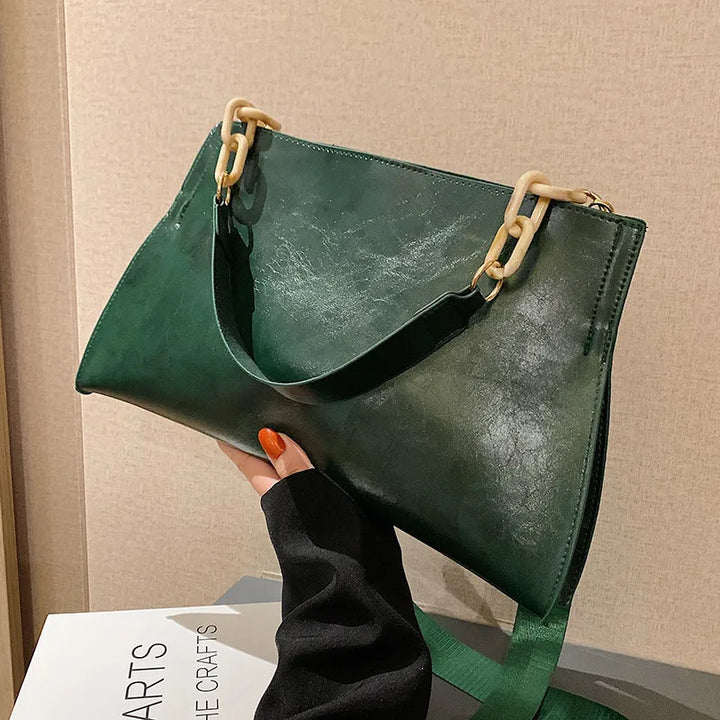 Fenna Chain Detail Shoulder Bag
