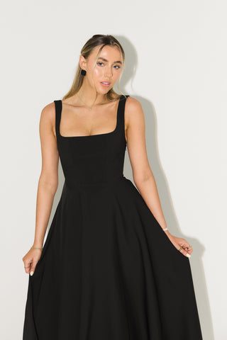 Amelia Timeless Flowing Midi Dress