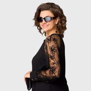 Robe noire élégante Loretta