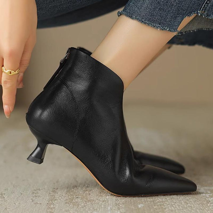 Vanguar Kitten Heel Boots