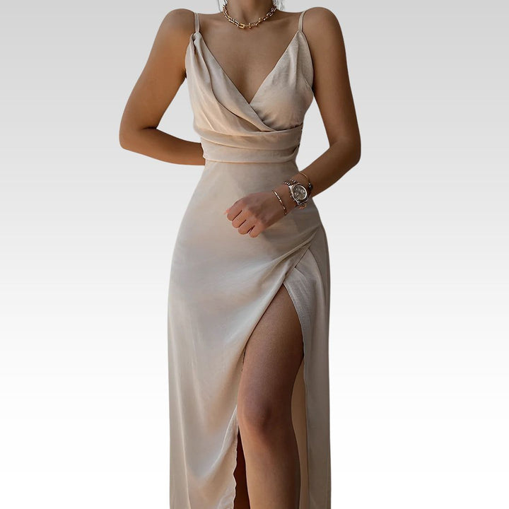 Robe Carina élégante sans bretelles