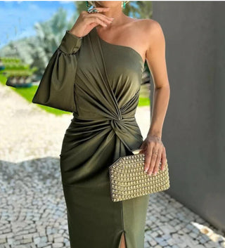 Vania Elegant Slit Dress
