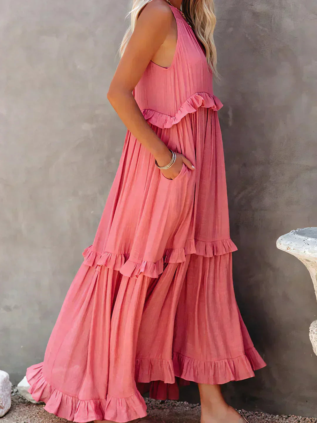 Robe à volants Sarah avec col montant