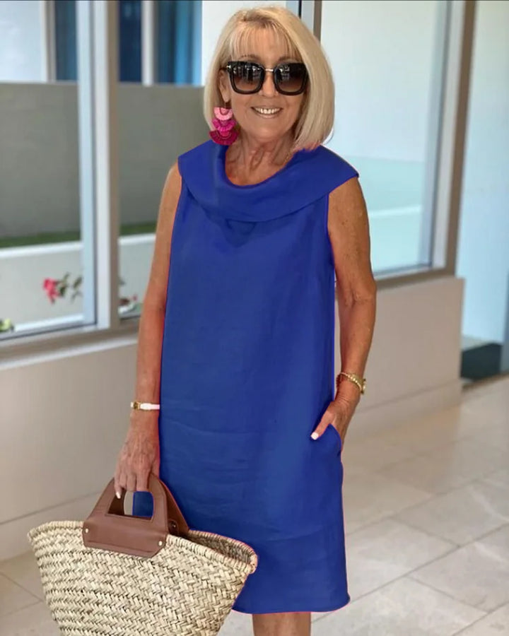 Perla Sheath Round Neck Dress