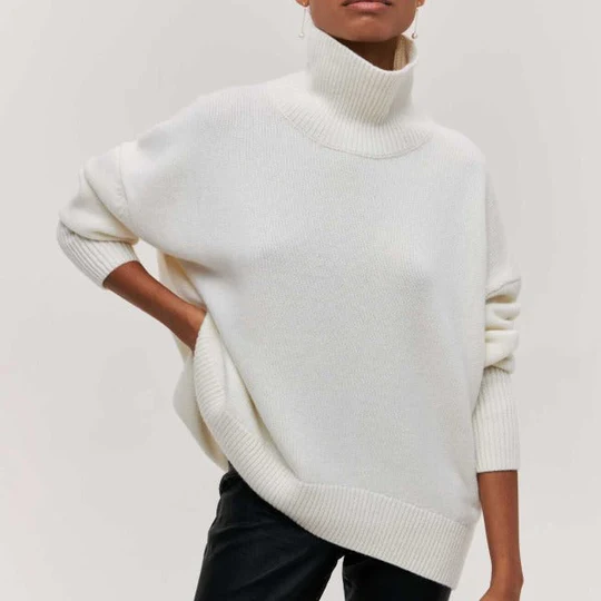 Amélie Oversized Turtleneck Sweater