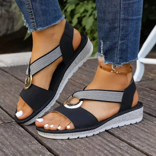 Zéphiriane Adjustable Strap Sandals