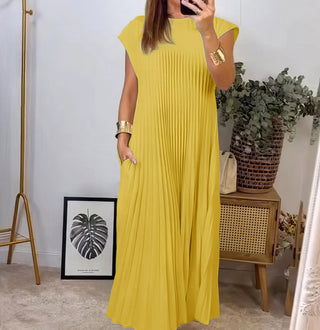 Adeline Simple Pleated Sleeveless Dress
