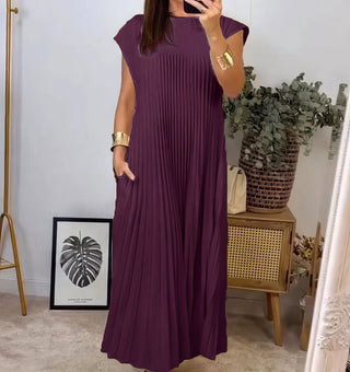 Adeline Simple Pleated Sleeveless Dress