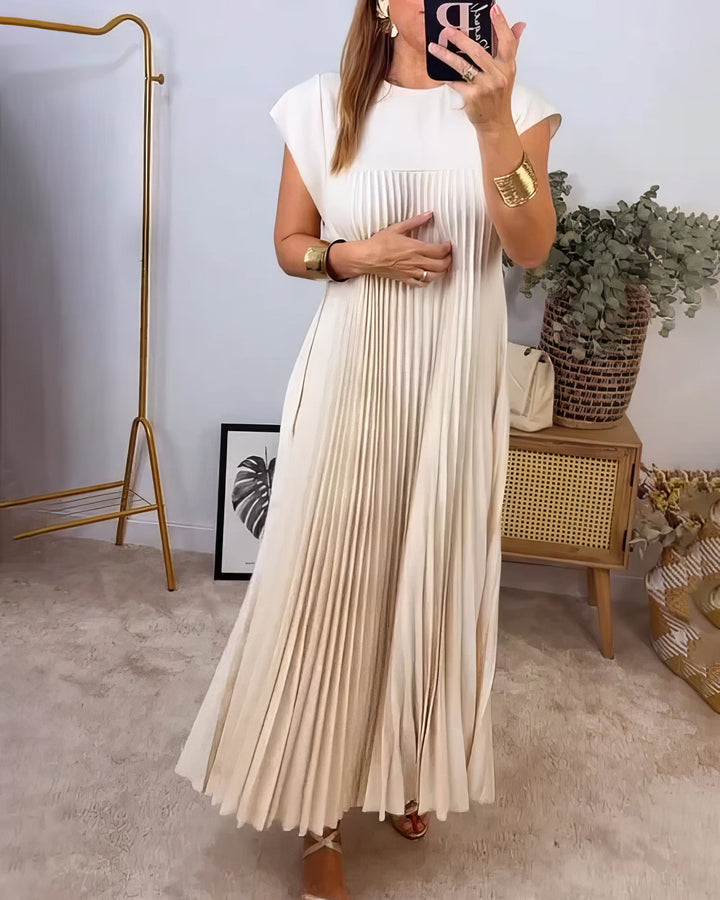 Adeline Simple Pleated Sleeveless Dress